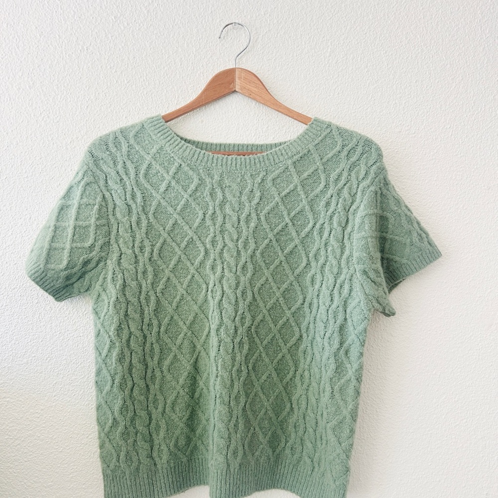 Francesca's Sage Green Cable Knit Short Sleeve Sweater